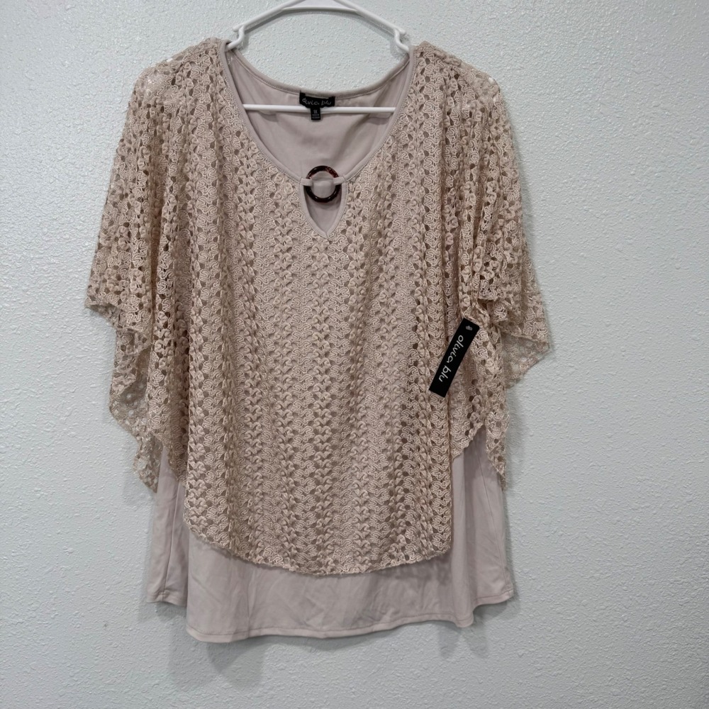 Olivia Blu Womens 1X Champagne Beige Crochet Lace Layered Poncho Top NWT‎
